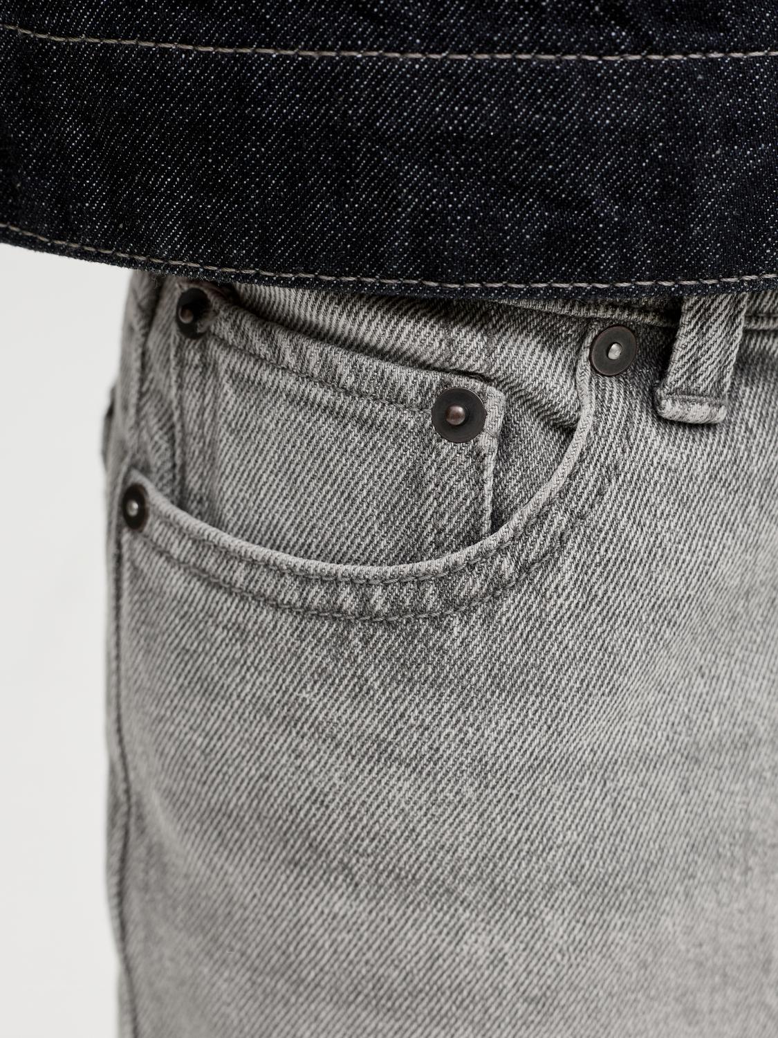 model_shot-detail